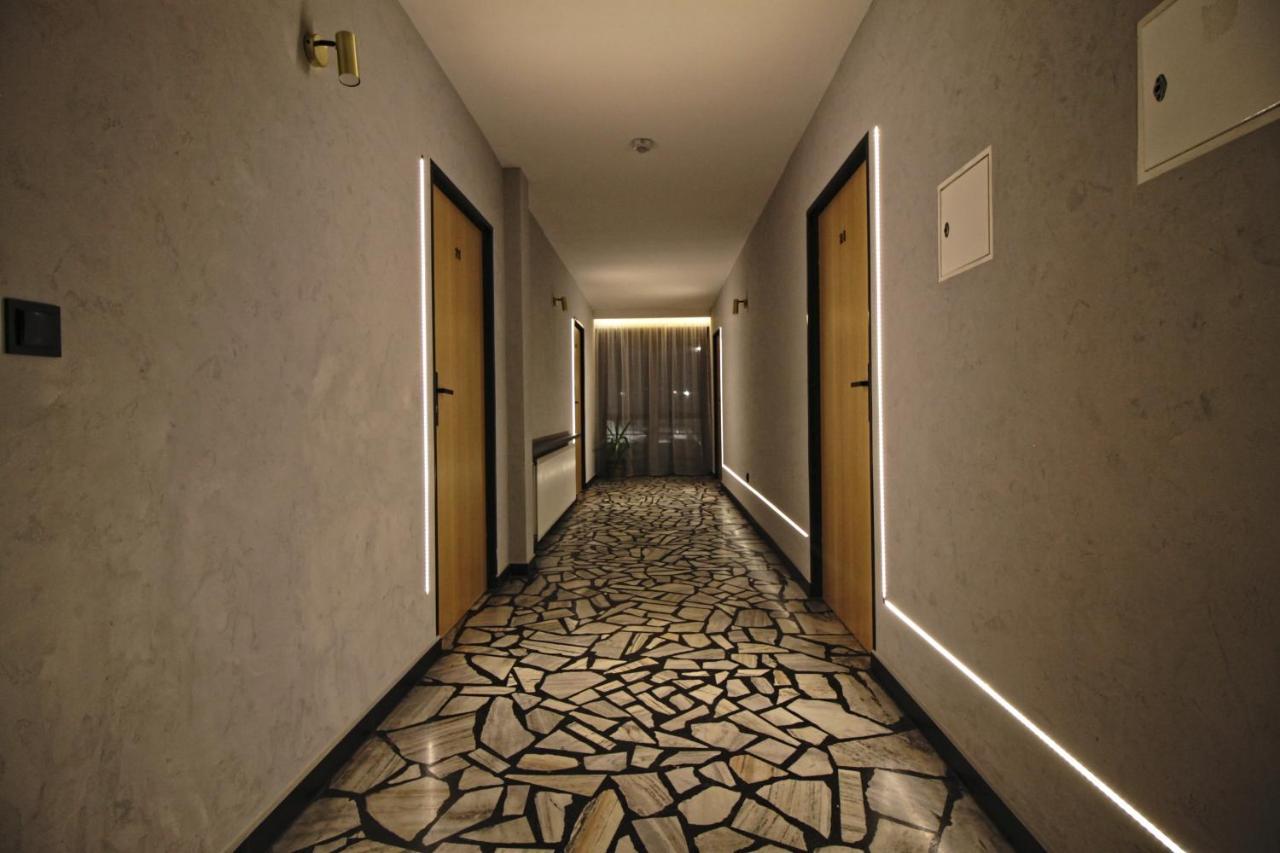 Motel Na Zbojeckiej Skawa Exterior foto